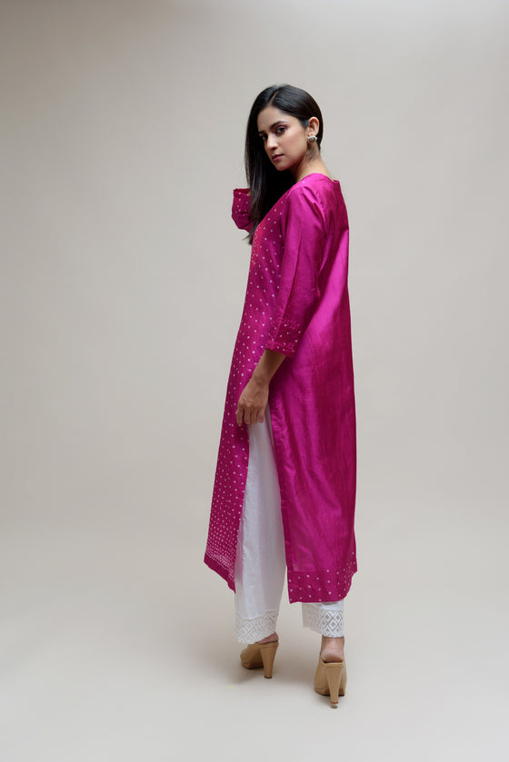 Bandhani Kurta on Pure Silk - Circle Yoke Magenta Pink