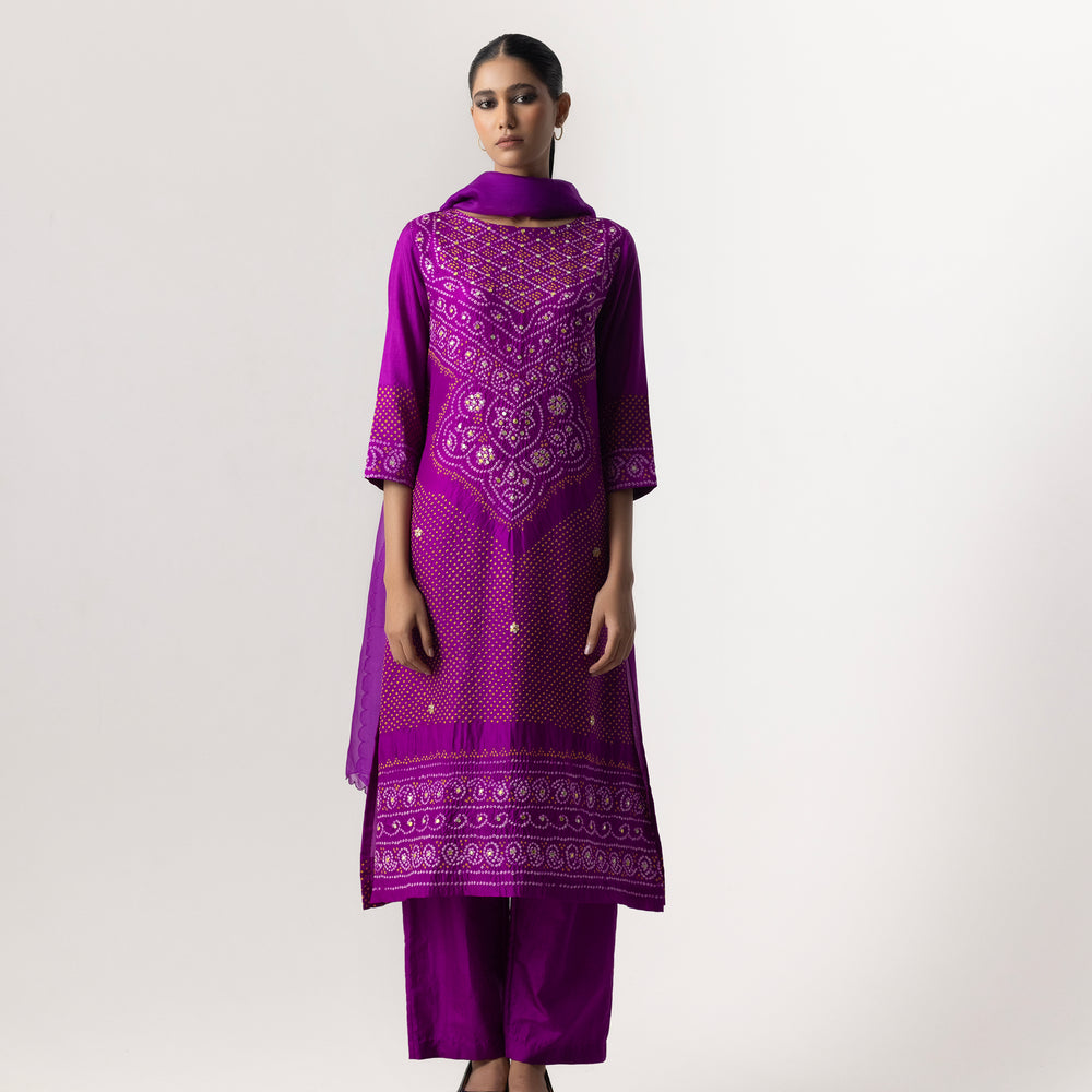 Bandhani Suit Set By Naina Jain-Magenta