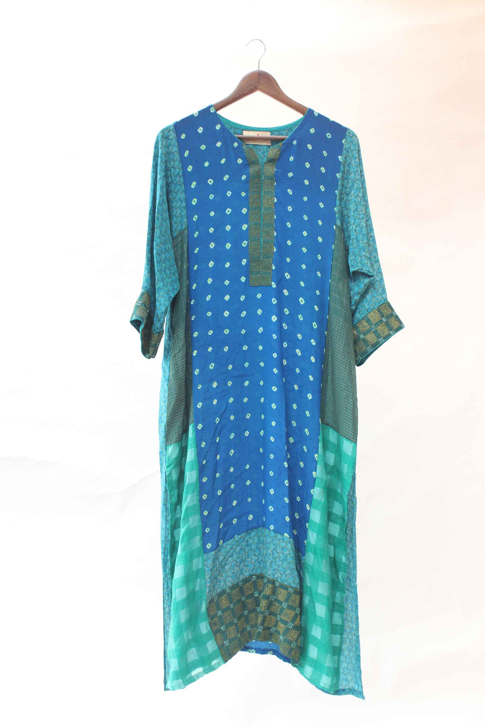 Blue Veda Bandhani on Crepe Kurta