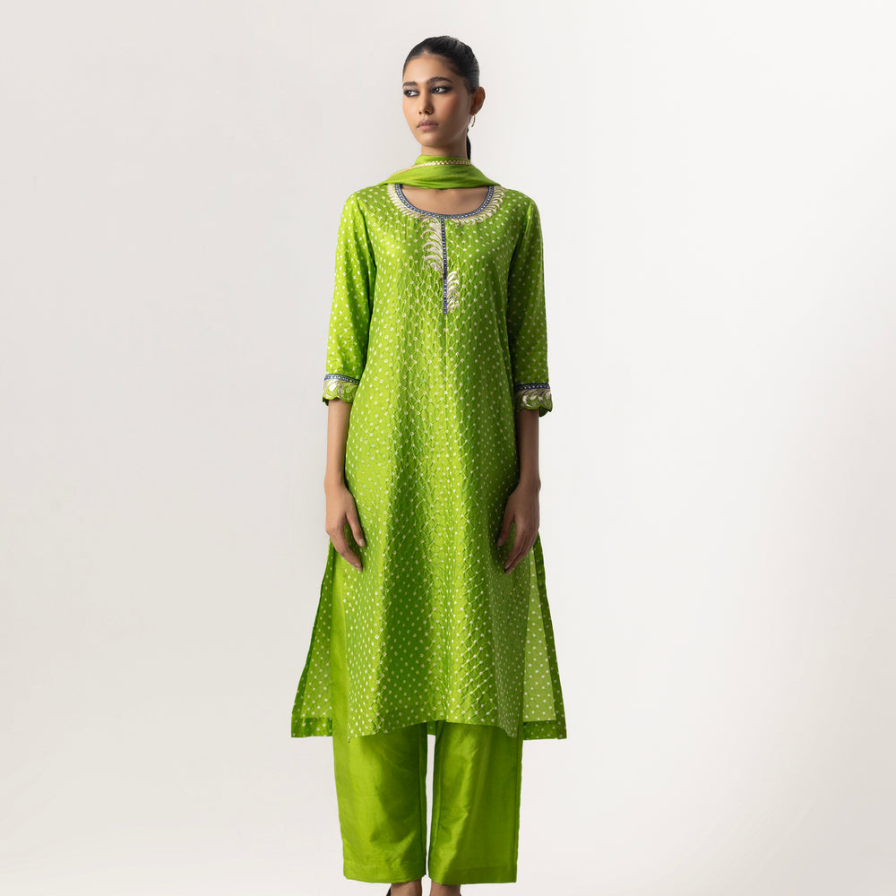 Gota Bandhani Suit Set By Naina Jain-Green