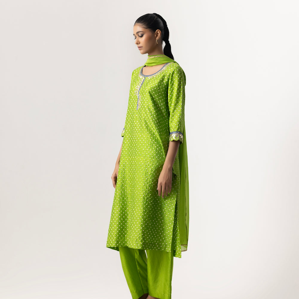 Gota Bandhani Suit Set By Naina Jain-Green