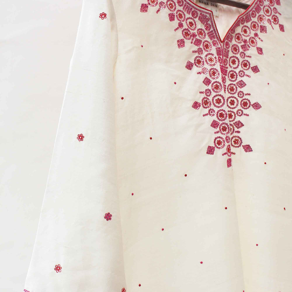 
                      
                        White Silk Kurta Pants with Mirror Work
                      
                    