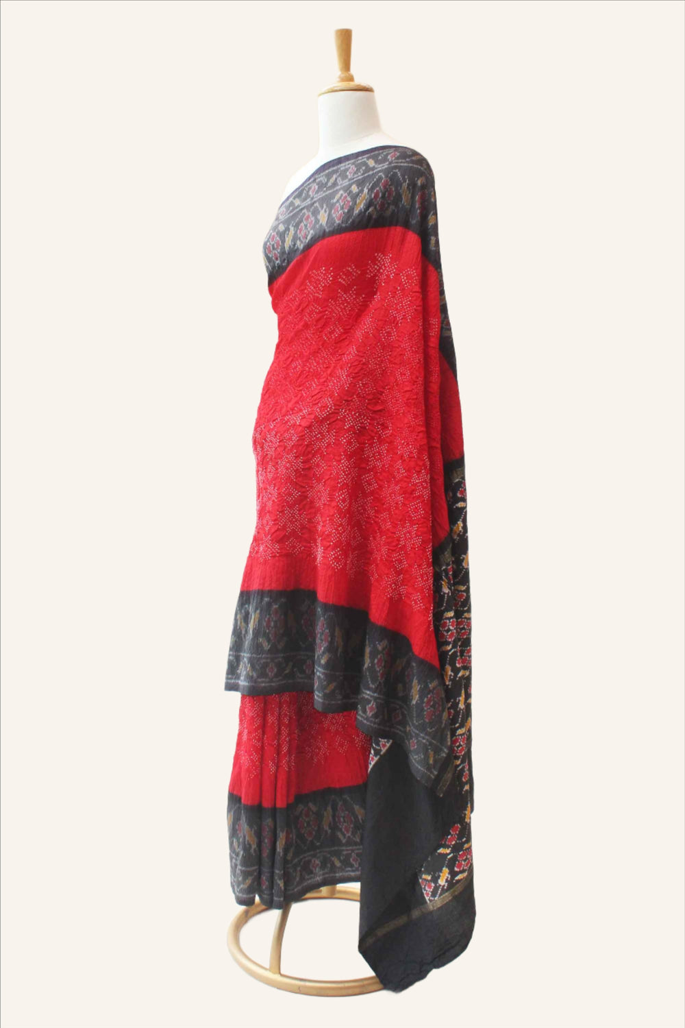 Red and Black Patola Border Saree with Bandhani