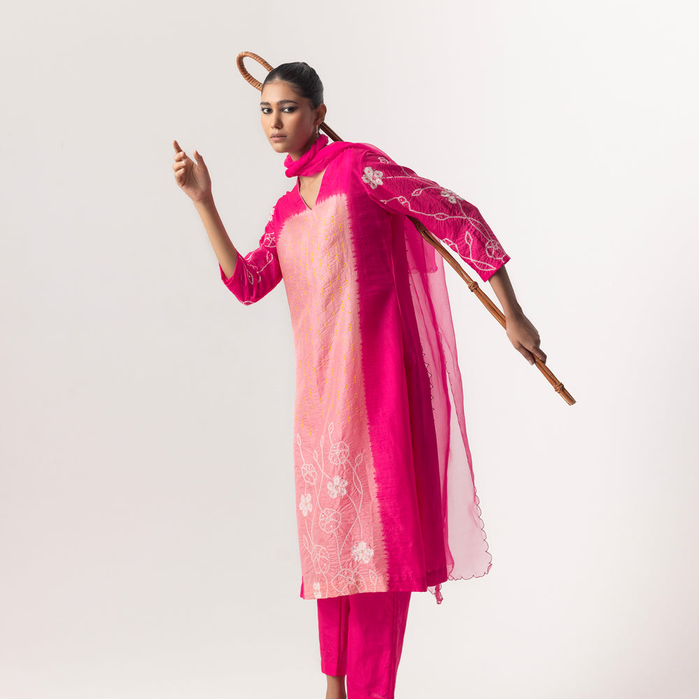 Bandhani Suit Set By Naina Jain- Peach Pink