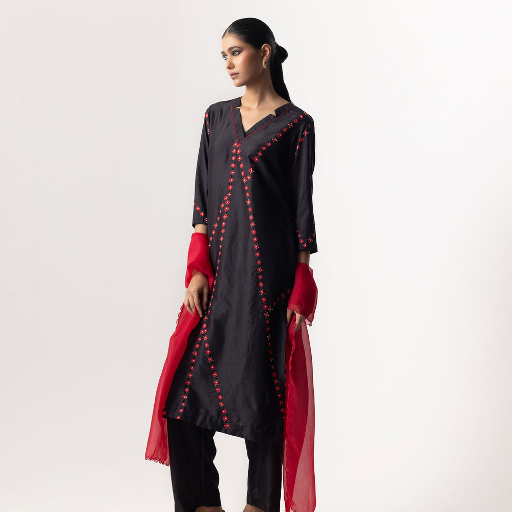 Web Bandhani Suit Set By Naina Jain-Black