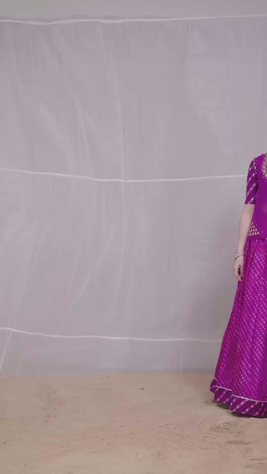 Rela Lehenga - Rani