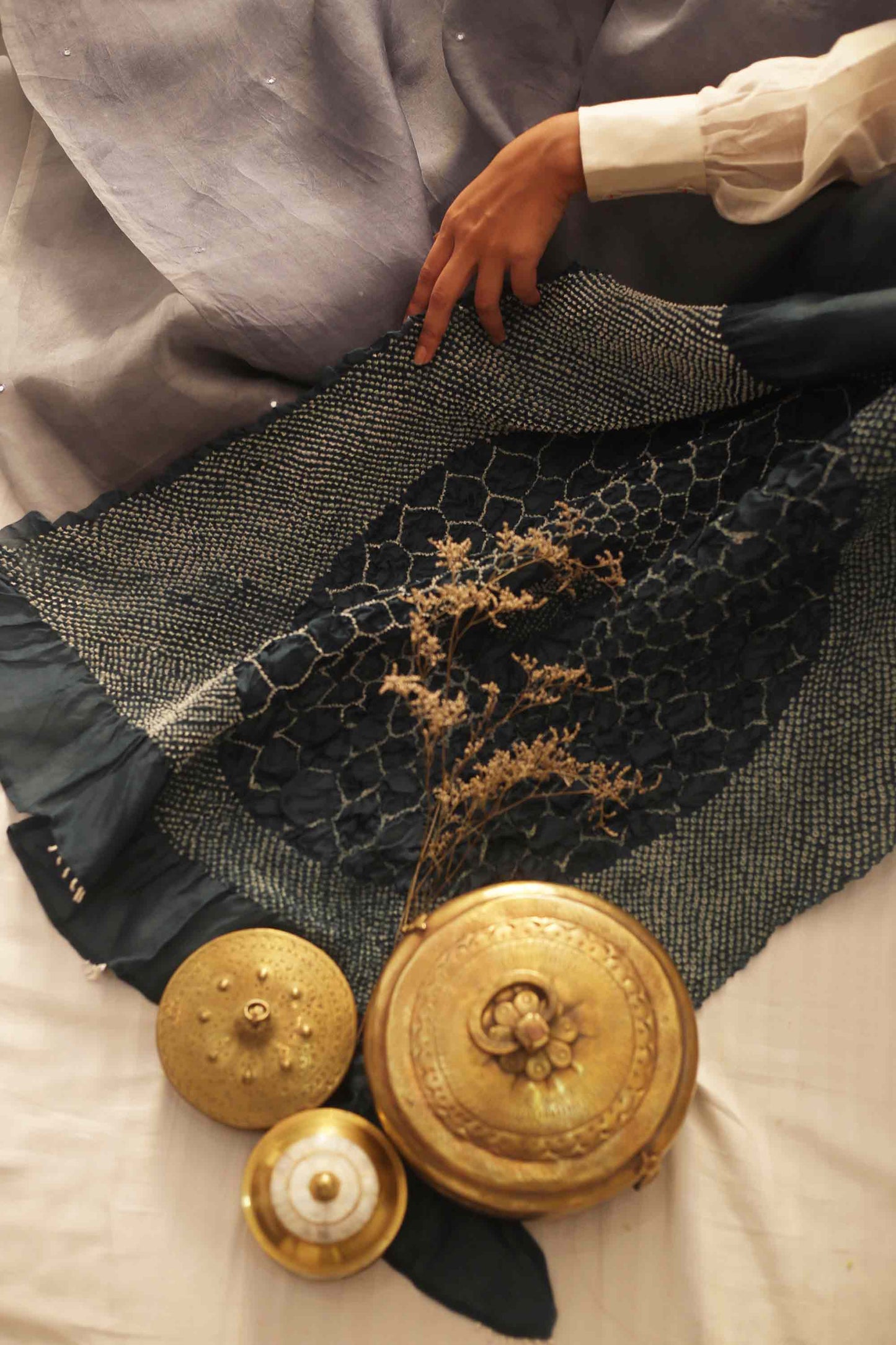 Grey Organza Saree with Pattern on Pallu