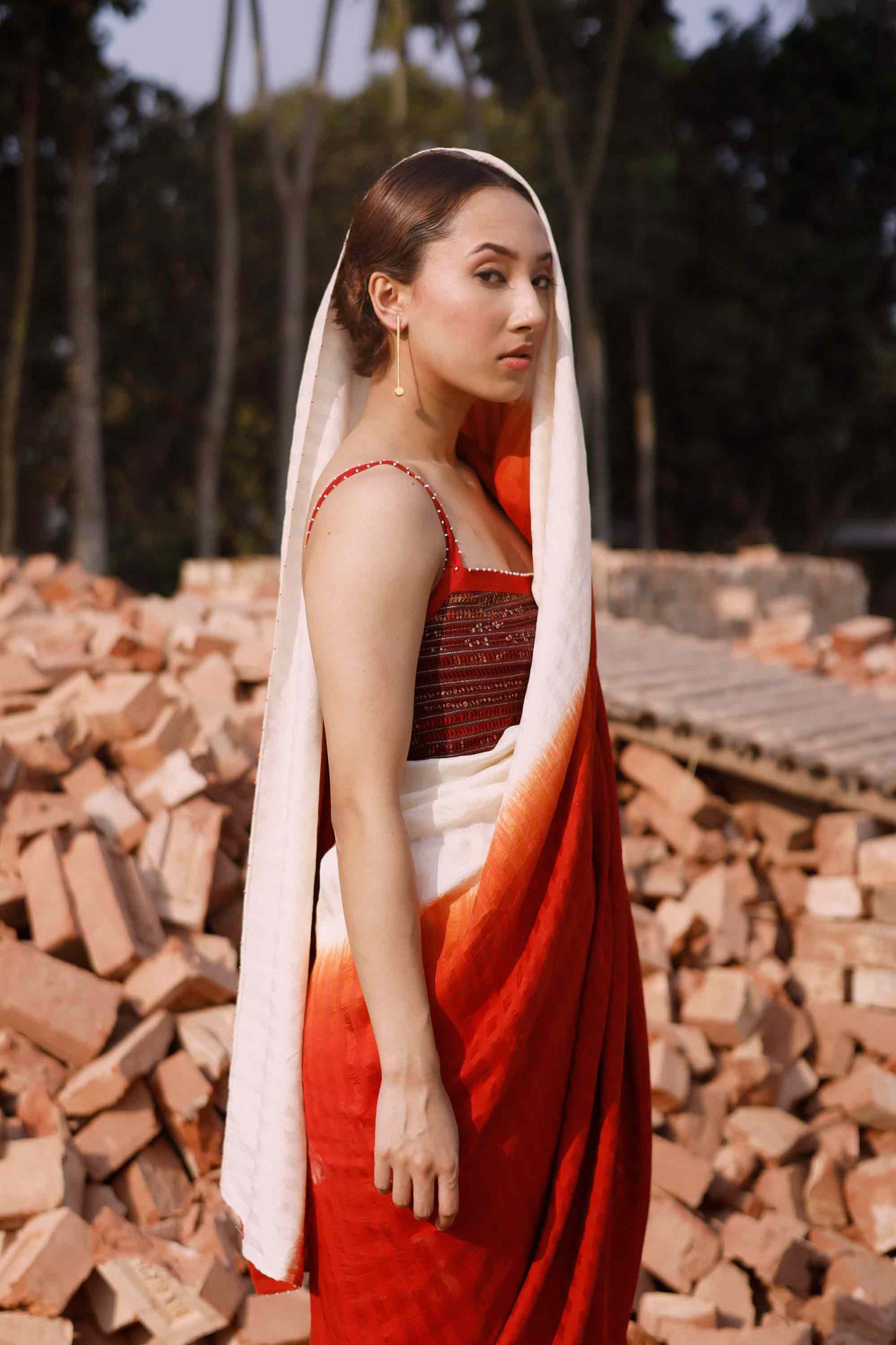 Brick Red Off White Shaded Silk Cotton Saree