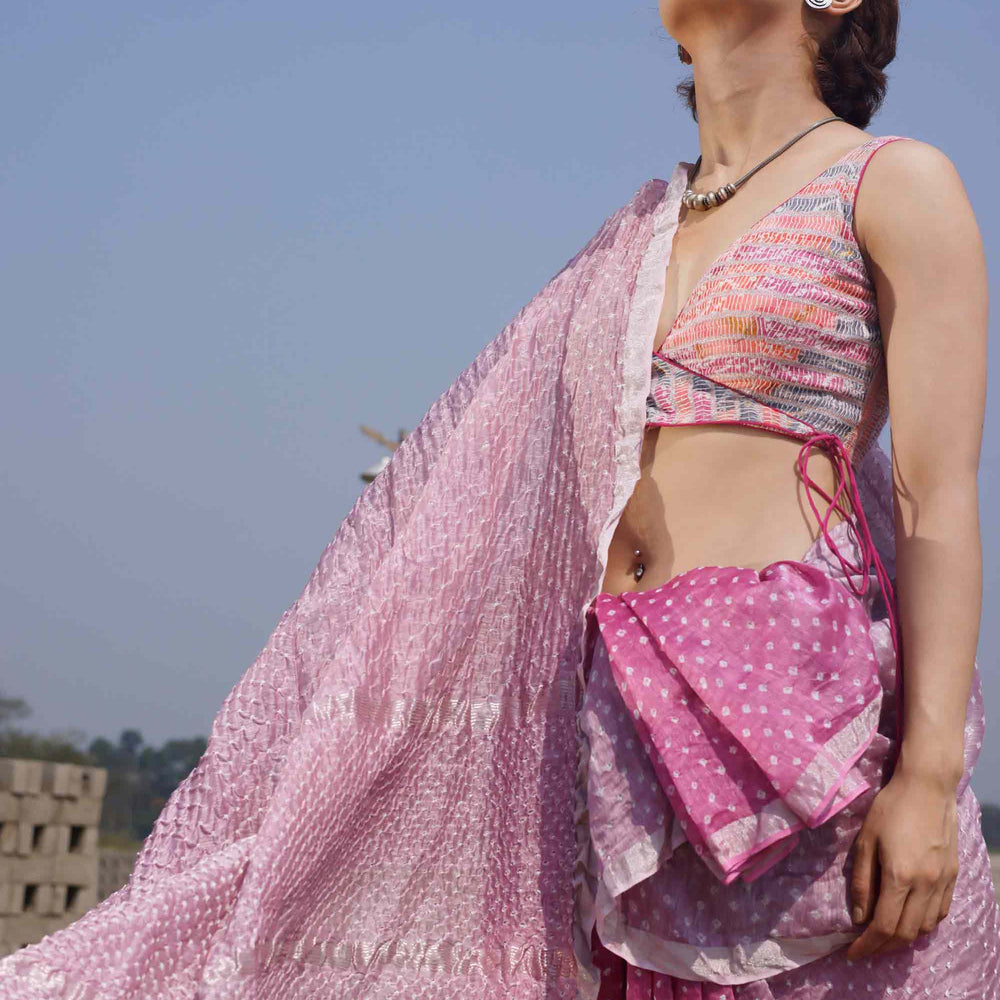 Bandhani on Linen Saree in Onion Pink