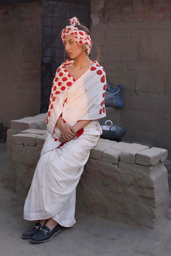 Bandhani Veda Saree - White Red