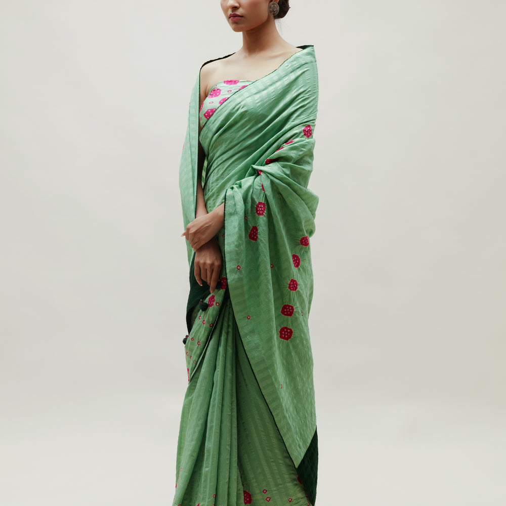 Bandhani Veda Saree - Green Rani