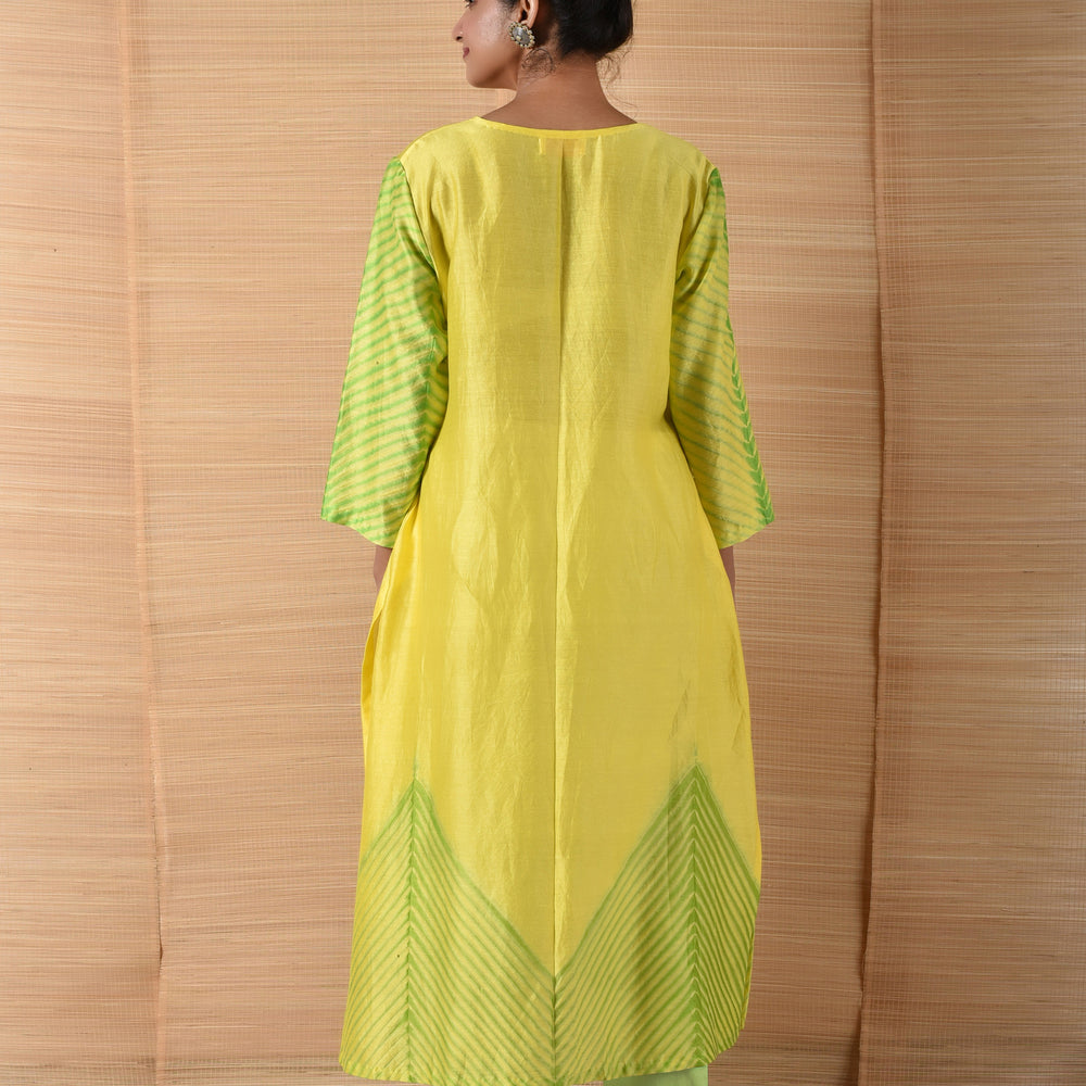 
                      
                        Arashi on Chanderi Suit Set - Lemon Yellow And Green
                      
                    