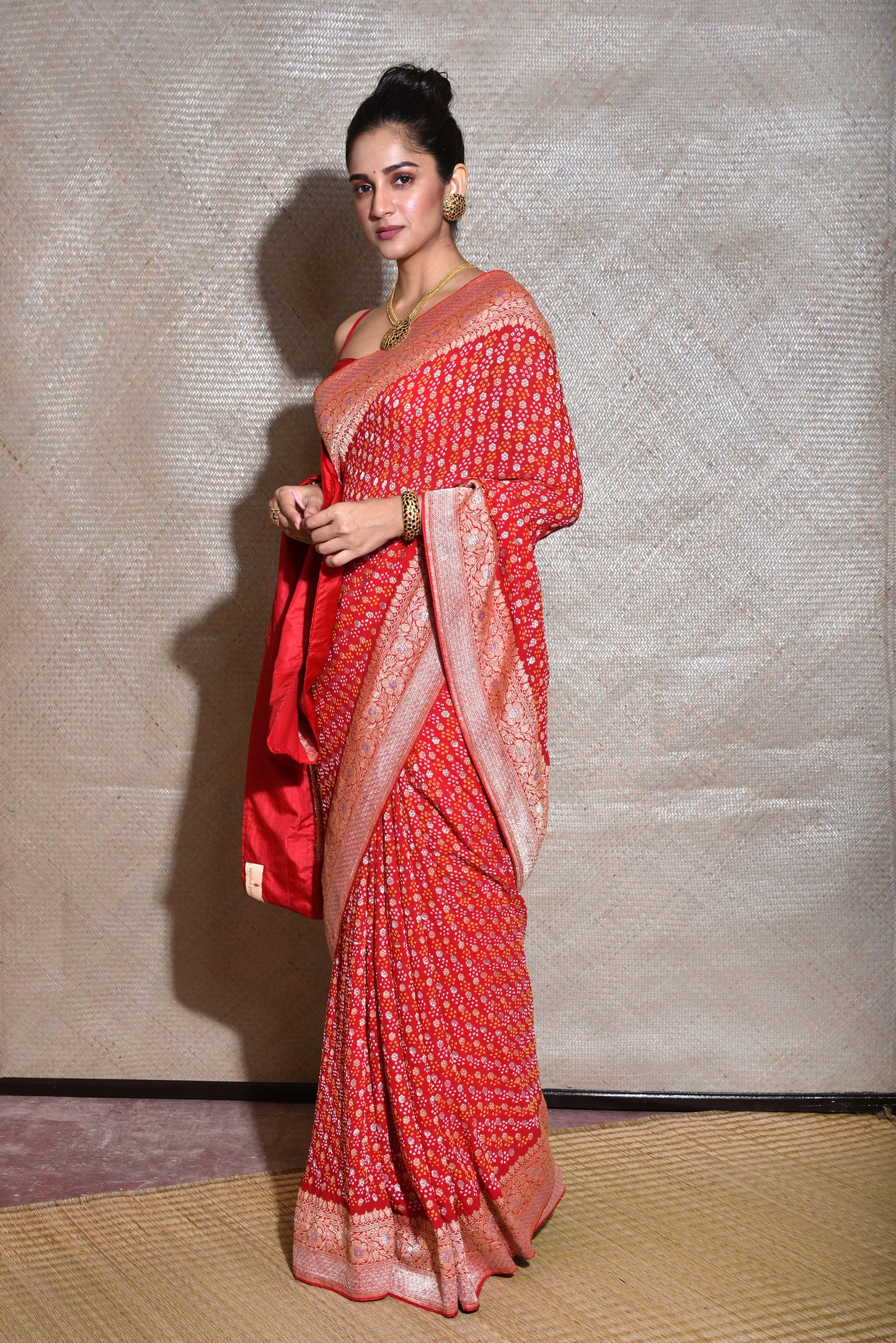 Banarasi Bandhani Saree-Red