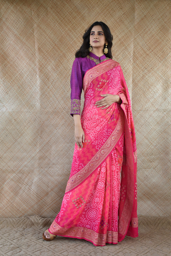 Banarasi Bandhani Saree in Shaded pink With Light Meenakari Buti 