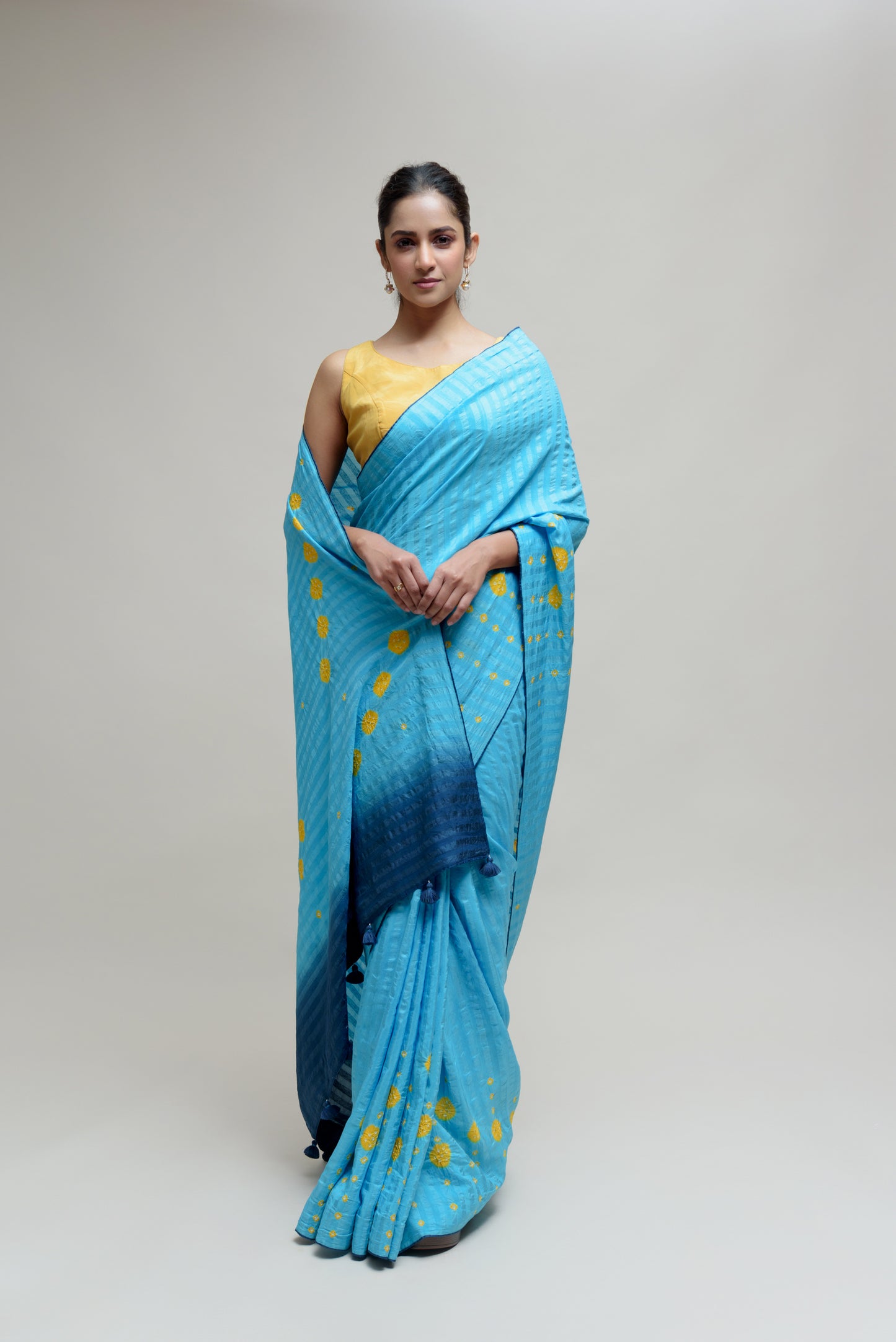 Bandhani Veda Saree - Sky Blue