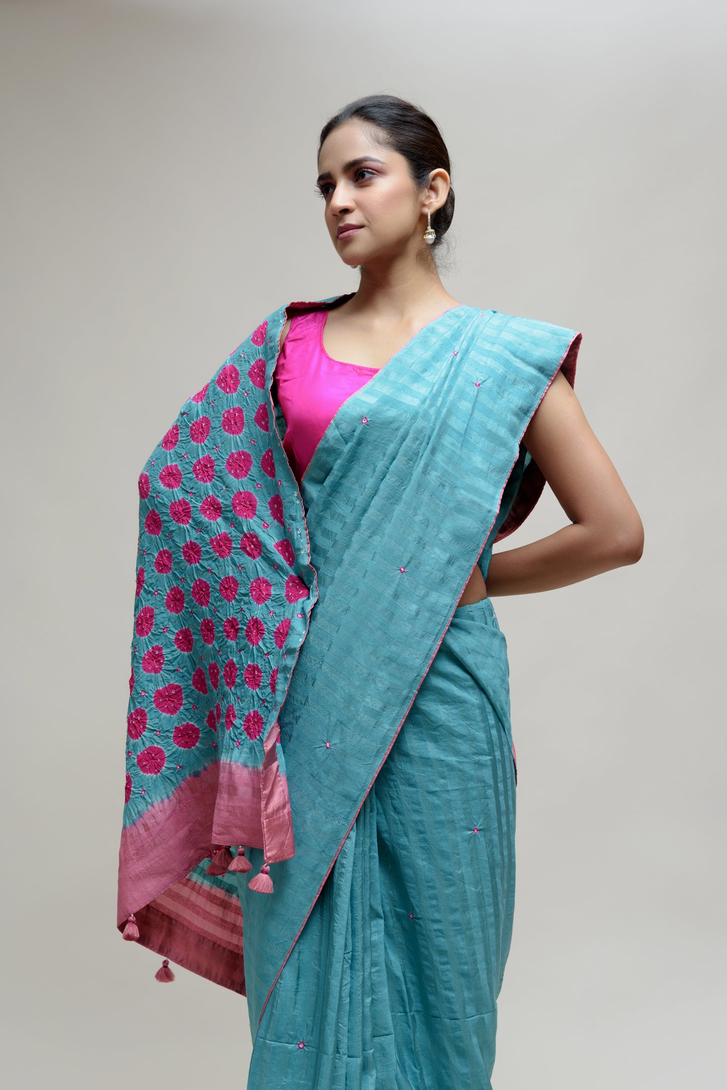 Bandhani Veda Saree - Blue Hot Pink