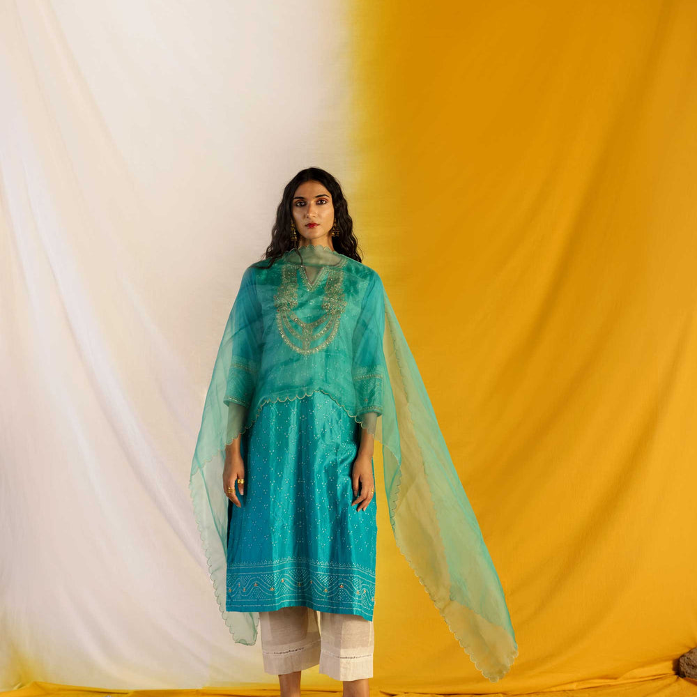 
                      
                        Sarah Kurta - Blue
                      
                    