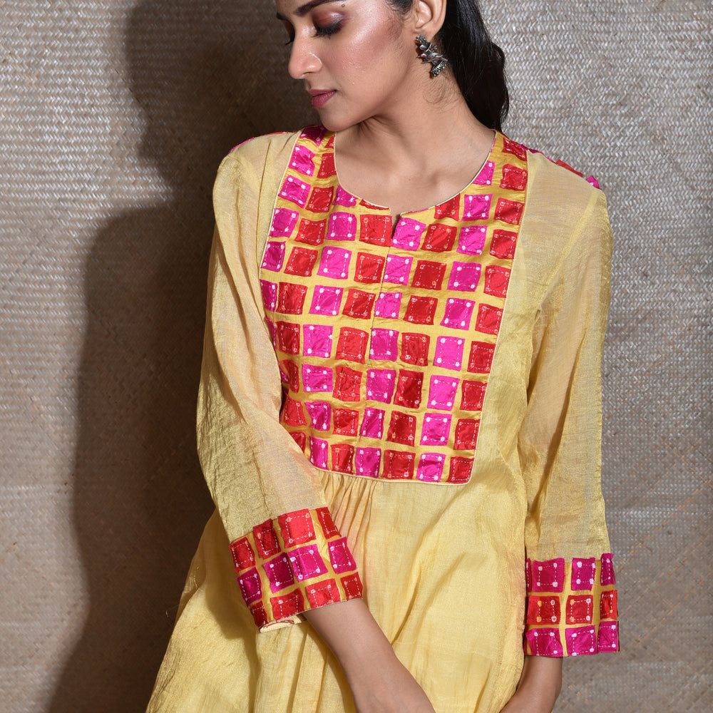 
                      
                        Applique Bandhani on Chanderi Tissue Kurta - Cream
                      
                    