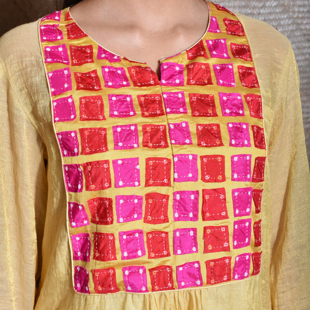 
                      
                        Applique Bandhani on Chanderi Tissue Kurta - Cream
                      
                    