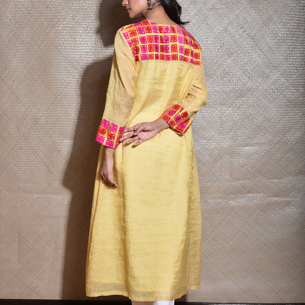 
                      
                        Applique Bandhani on Chanderi Tissue Kurta - Cream
                      
                    