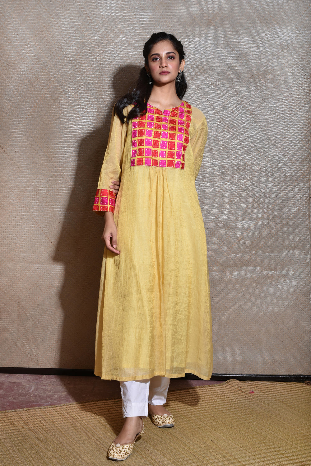 Applique Bandhani on Chanderi Tissue Kurta - Cream