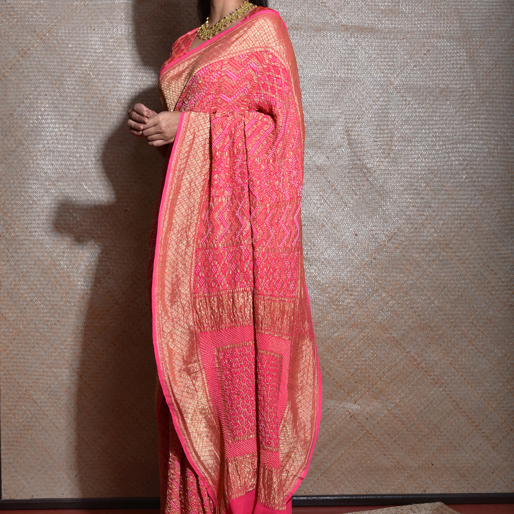 Regal and Evergreen Pure Zari Banarasi Bandhani Saree in Peach