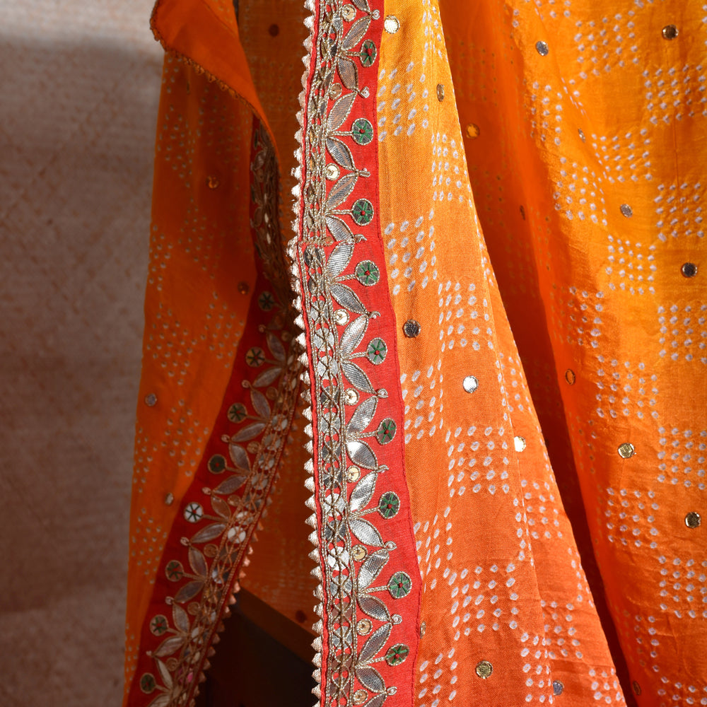 
                      
                        Geometric Patterned Bandhani Peela Dupatta
                      
                    