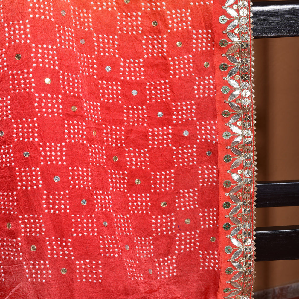 
                      
                        Geometric Patterned Bandhani Peela Dupatta
                      
                    