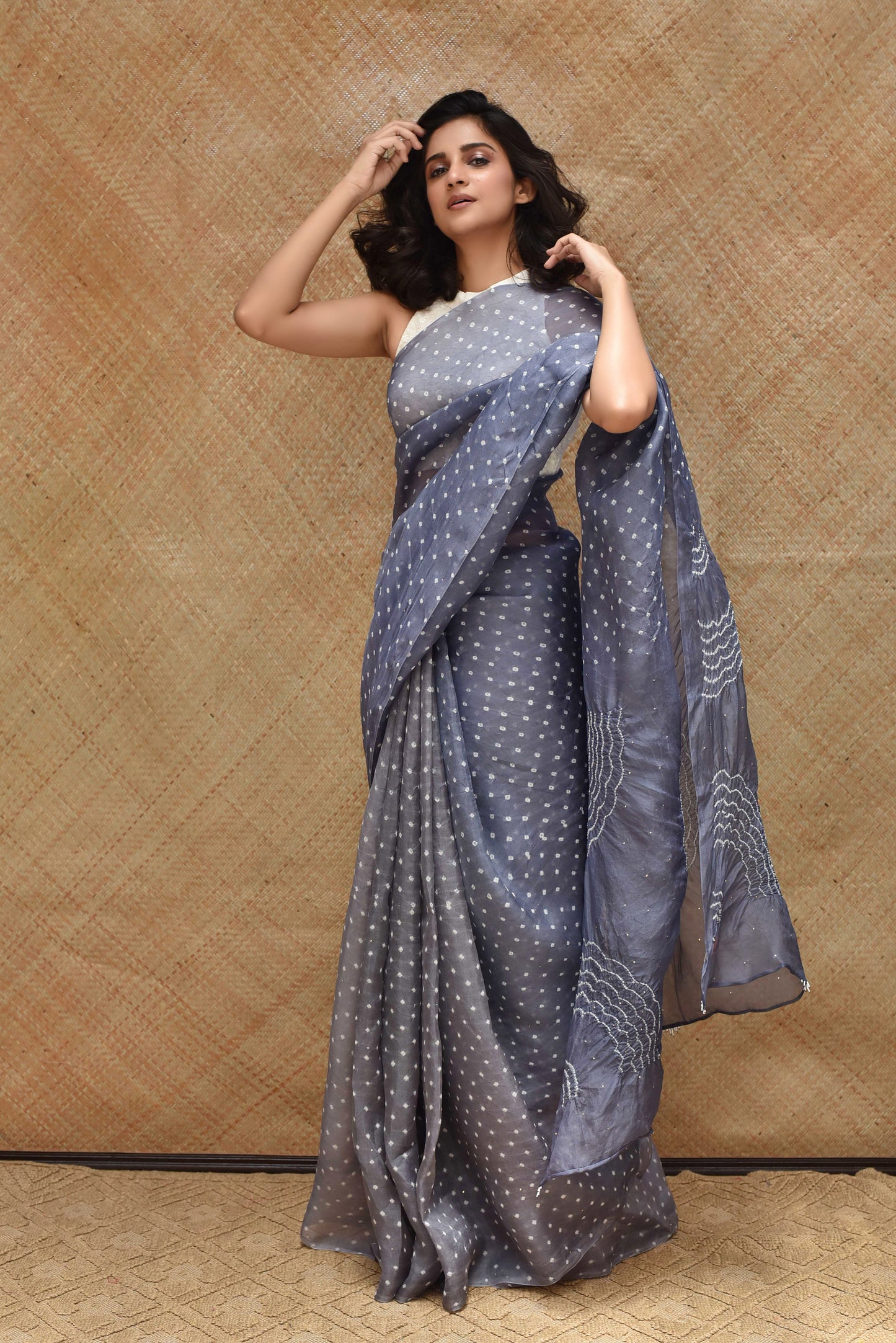 Bandhani on Organza with Pattern on Pallu - Grey