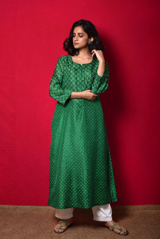 Bandhani on Pure Silk Kurta in Green