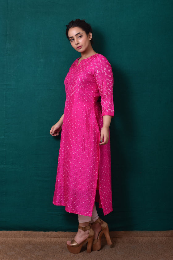 Bandhani on Pure Silk Kurta in Hot Pink