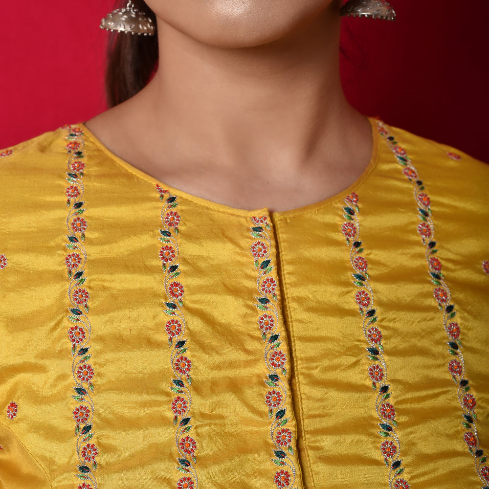 
                      
                        Floral Resham Line Blouse on Pure Silk
                      
                    