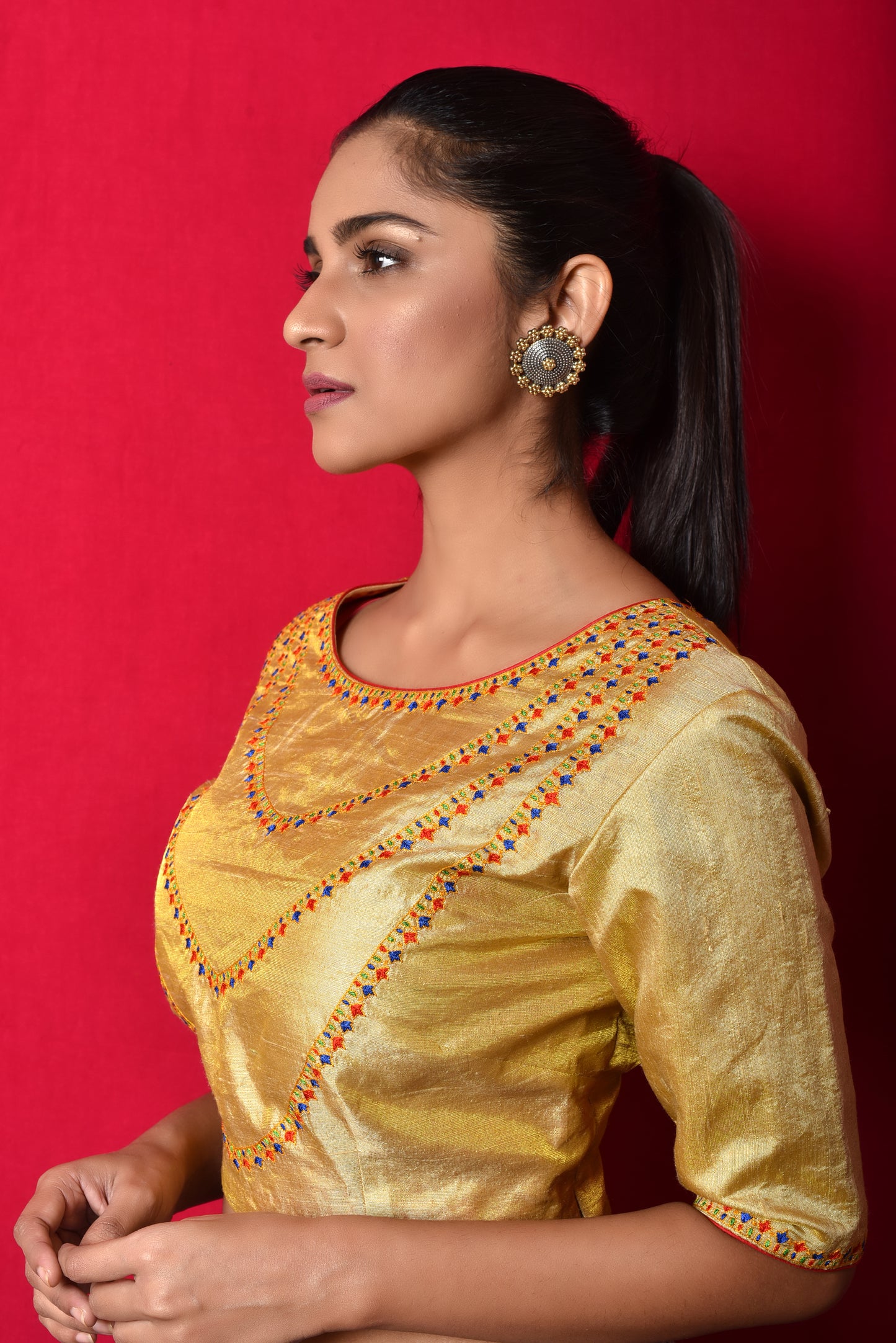 Necklace Design Resham Blouse in Gold