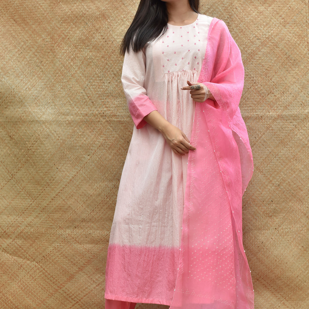 Pure Silk Kurta Set with Bandhani on Organza Dupatta - Pink