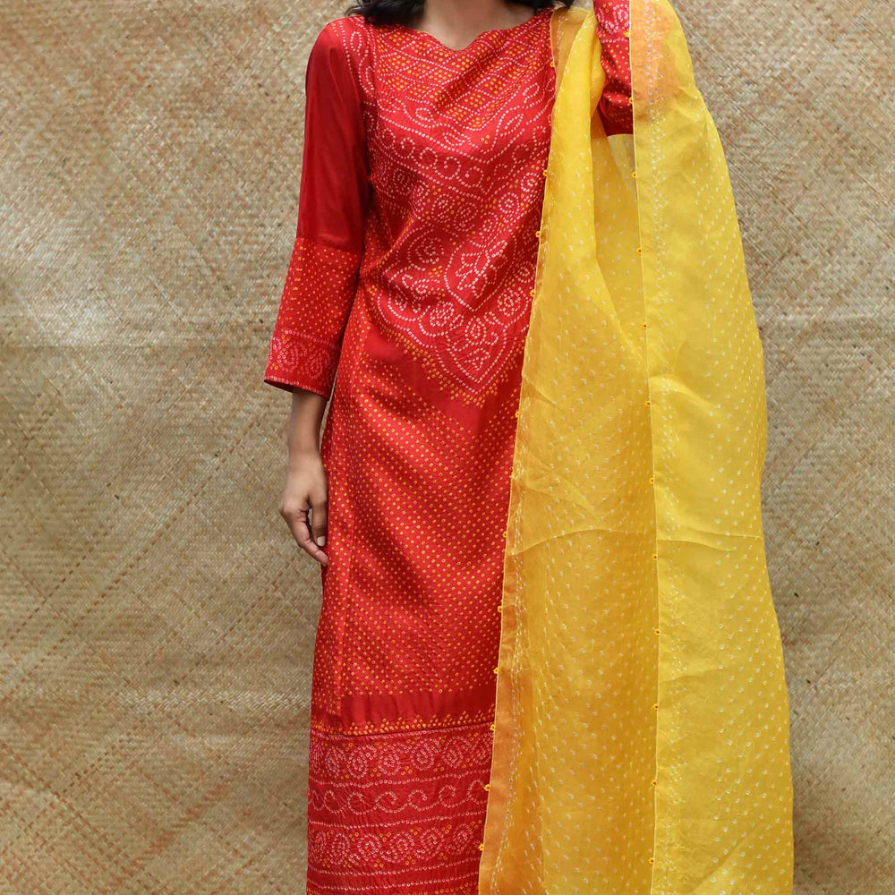 Bandhani on Pure Organza Dupatta - Yellow