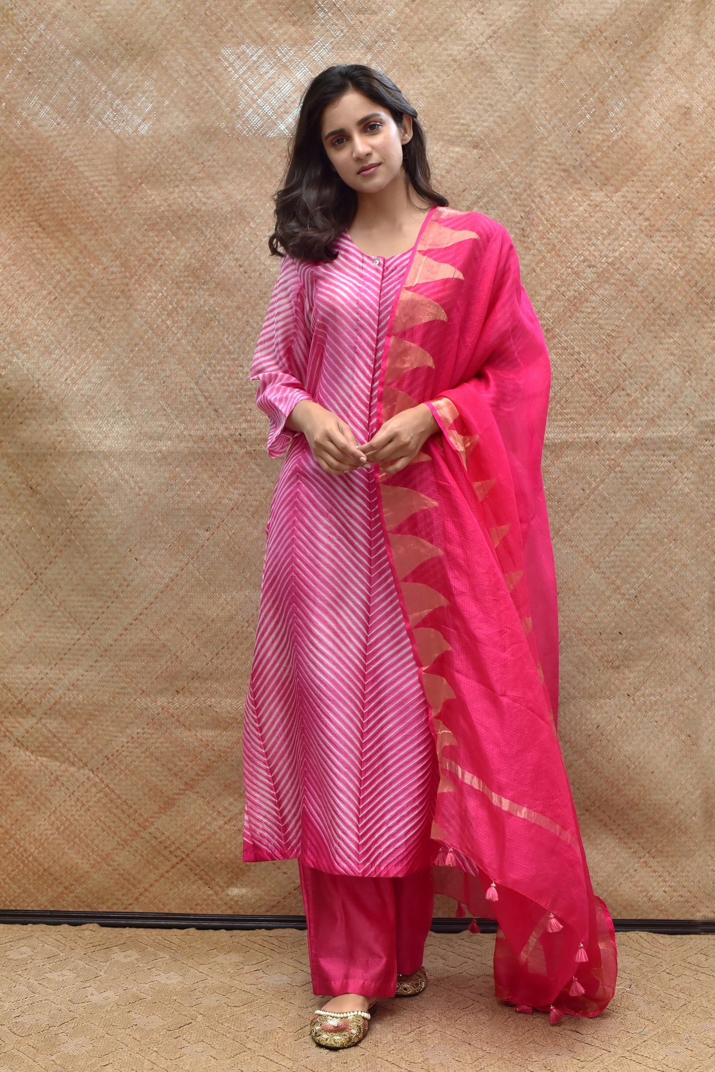 Arashi Chanderi Suit Set in Pink