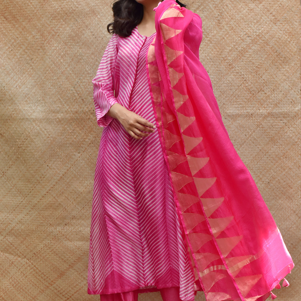 Arashi Chanderi Suit Set in Pink