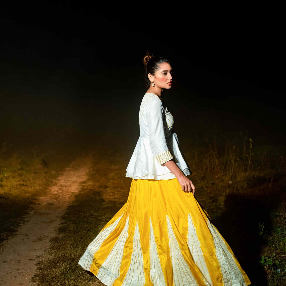 Taara Lehenga - White and Yellow