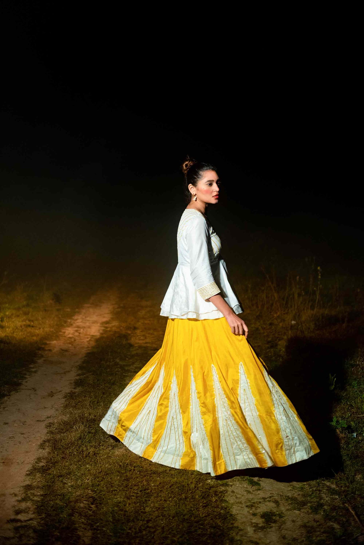 Taara Lehenga - White and Yellow